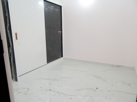 3) Li id 387 - Childrens Bedroom.jpg
